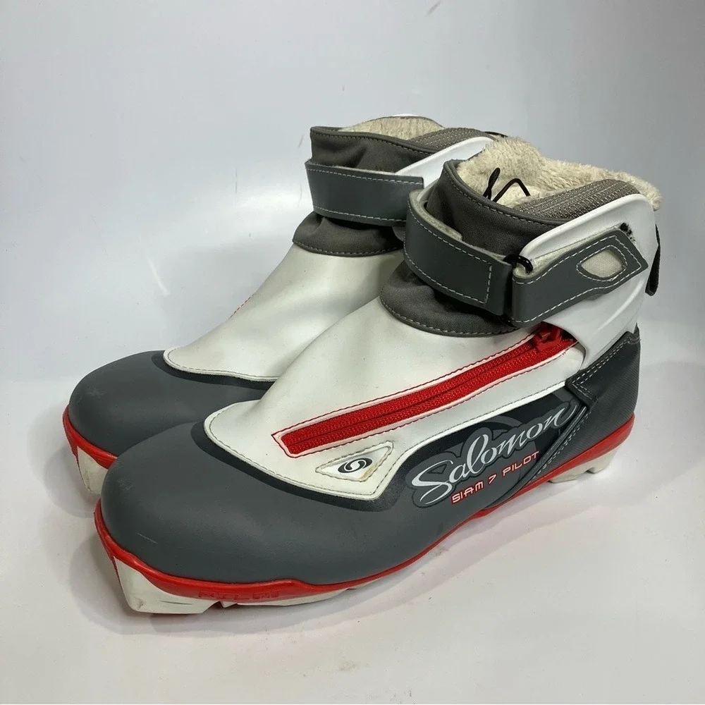 Salomon Siam 7 pilot performance touring‎ ski boots women's size 9 white
